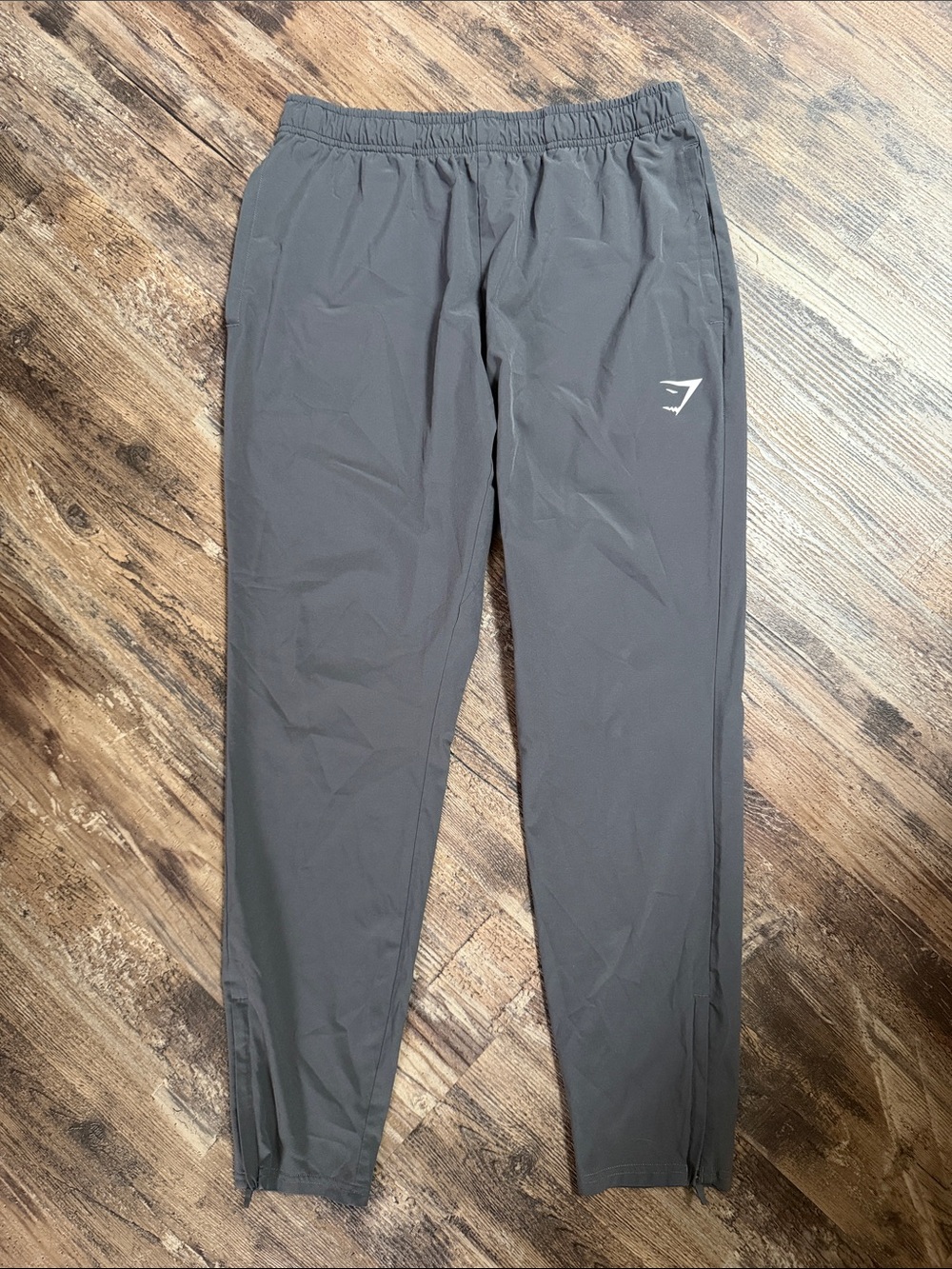 Men's Gymshark Arrival Joggers Silhouette Grey Size Medium